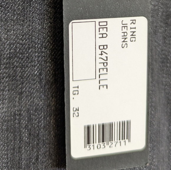 Stylish Charcoal Skinny Jeans for Men - Picture 8 of 13